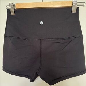 VGUC Lululemon High waist Mini- short Size 6